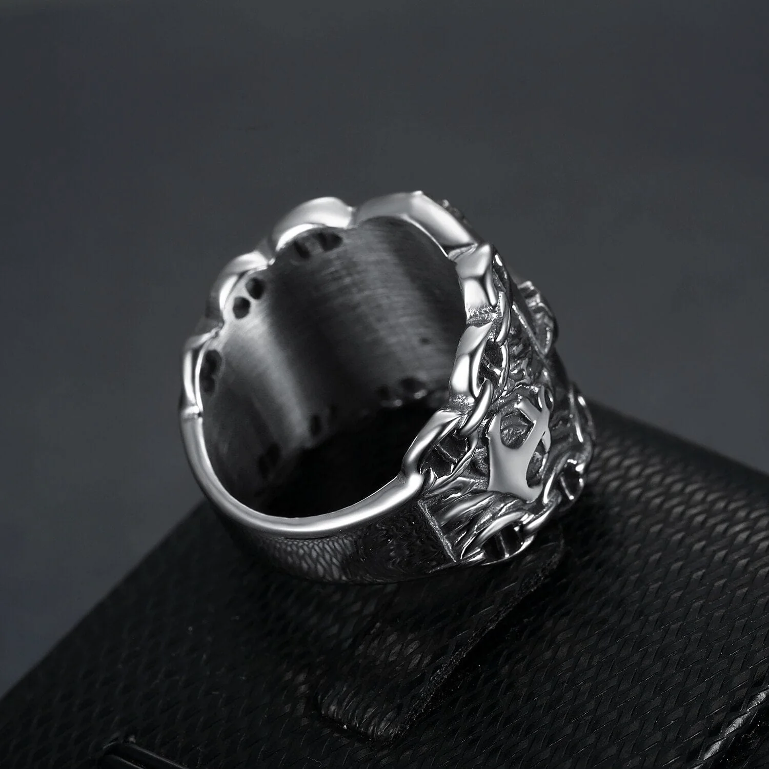 Compass Pirate Ring - Image 3