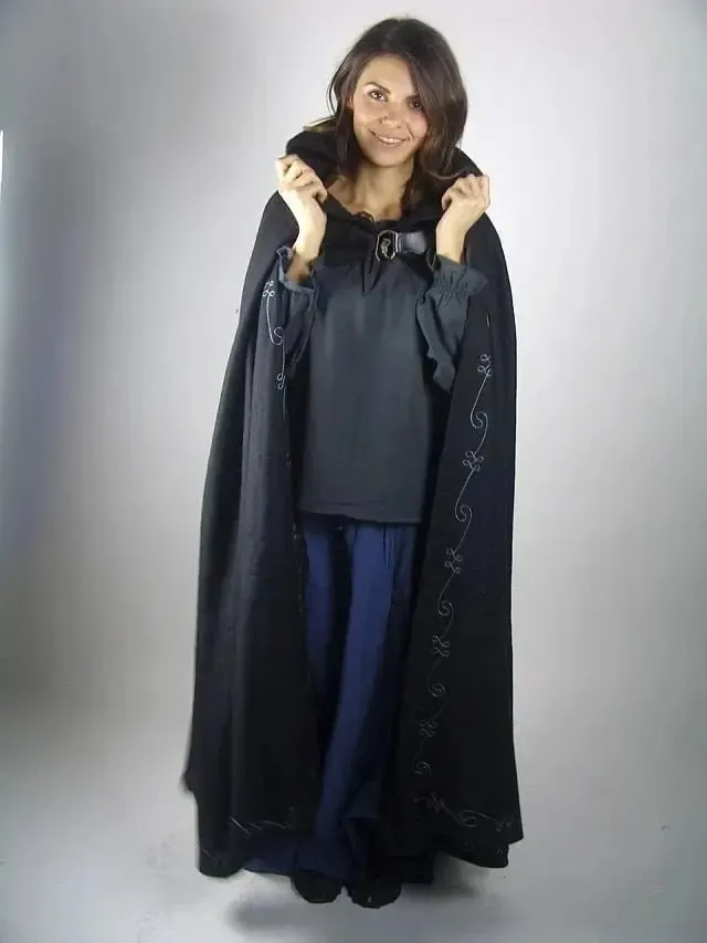 Hooded Pirate Cloak | Embroidered Cape with Wolf Head Clasp - Image 12