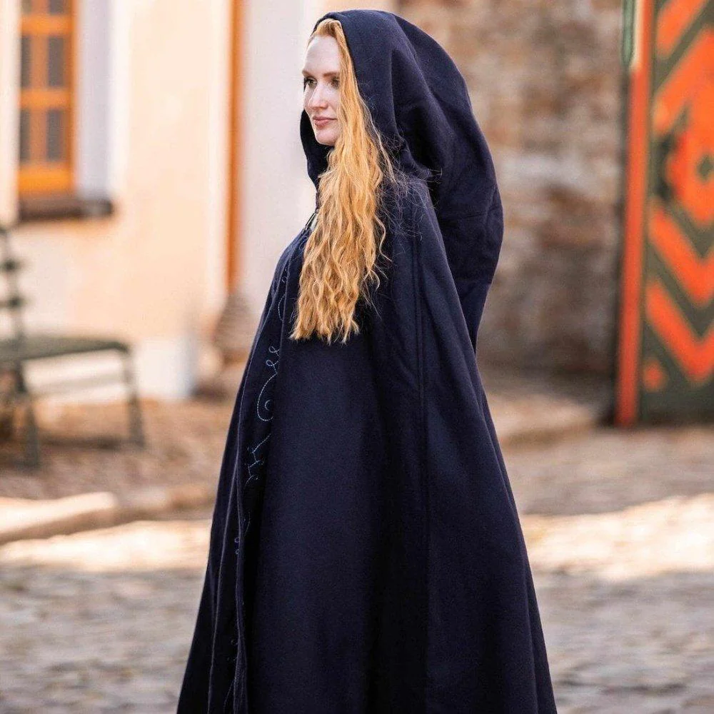 Hooded Pirate Cloak | Embroidered Cape with Wolf Head Clasp - Image 4